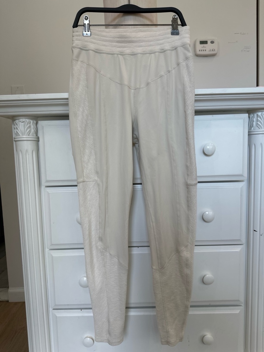 FREE PEOPLE MOVEMENT JOGGERS 🤍Size M